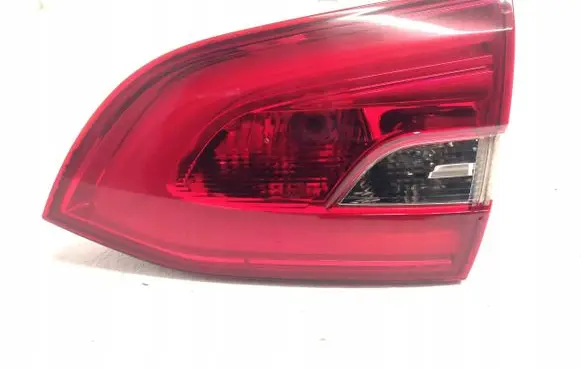 Peugeot 308 Tailgate rear/tail lights