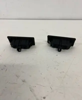 Porsche Cayenne (92A) Number plate light 4G0943021A A093714