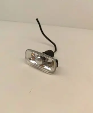 Audi A6 S6 C6 4F Front fender indicator light 8E0949127