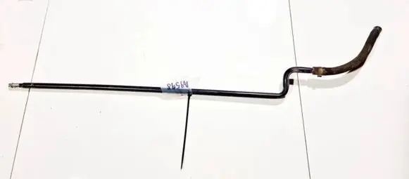 Engine coolant pipe/hose