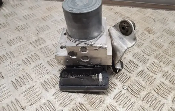 Audi Q7 4M ABS Pump 4M0907379Q 4M0907379N 4M0614517AB