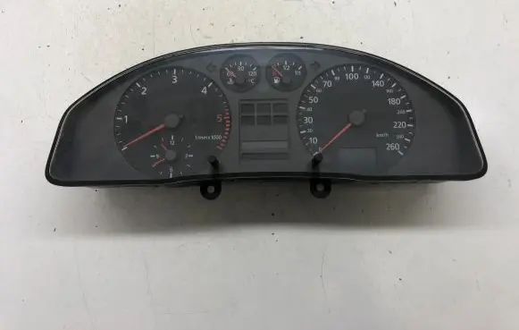 Audi A4 S4 B5 8D Speedometer (instrument cluster) 8D0919861 110008989