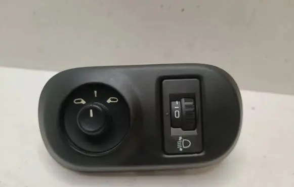 Citroen C4 Cactus Wing mirror switch 96673722ZD