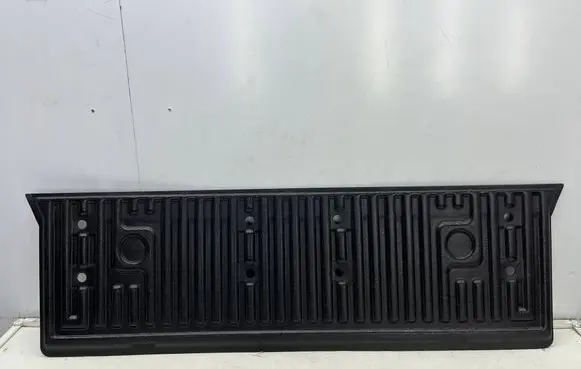 Mitsubishi L200 Tailgate/trunk upper cover trim MZ314287S4