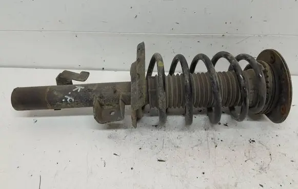 Volvo V70 Front shock absorber with coil spring 31277907 6G9118K001NDM