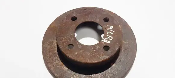 Nissan Micra Front brake disc neventiliuojamas