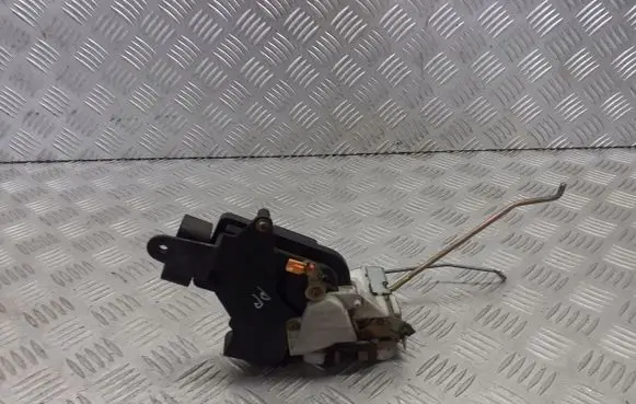 Opel Agila A Front door lock 