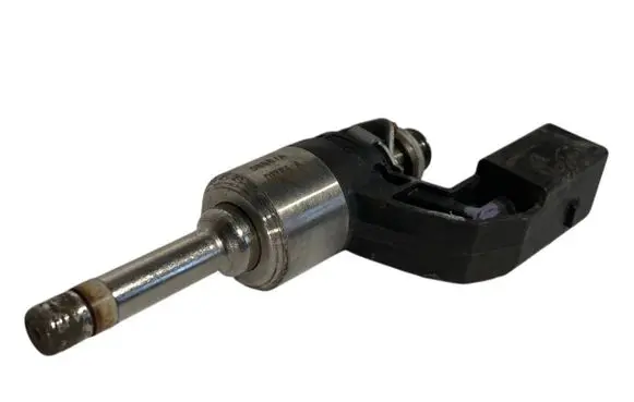 Volkswagen Golf V Fuel injector 03C906036E