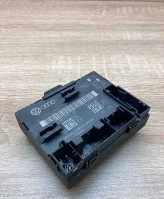 Audi Q5 SQ5 8R Door control unit/module 8K0959793