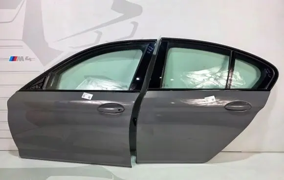 BMW 5 G30 G31 G38 Front door 