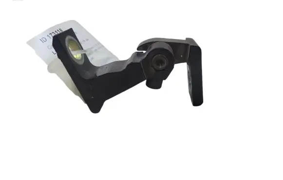 Skoda Superb B8 (3V) Rear door lower hinge 8X0831403E