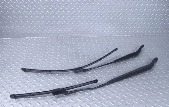 Citroen C4 III e-C4 Front wiper blade arm 9831204480 9822931680 1640637080
