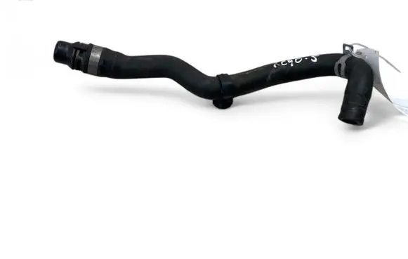 Volvo XC90 Engine coolant pipe/hose 31368536