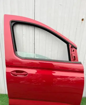Volkswagen Caddy Front door