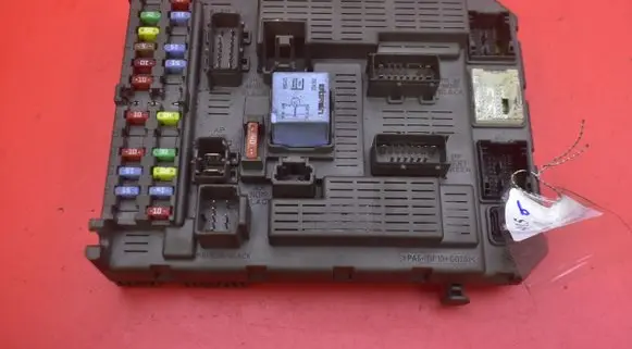 Audi A6 S6 C8 4K Fuse box set 9651938380