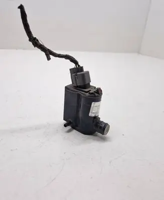 KIA Sorento Windscreen/windshield washer pump 985102J000 12VKC5