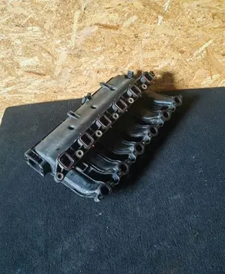 BMW X5 E53 Intake manifold 2247439