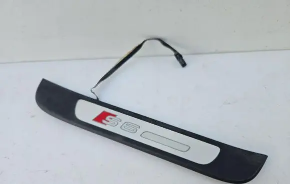 Audi A6 S6 C7 4G Side skirt front trim 4G0947424H
