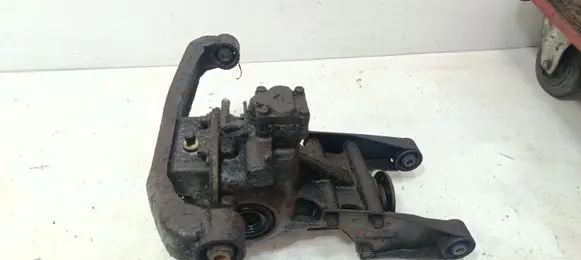 Mitsubishi 3000 GT Rear differential