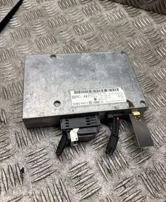 Audi A6 S6 C6 4F Bluetooth control unit module 4E0862335 4E0910336K