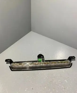 Volvo V70 Third/center stoplight 8658948 C597