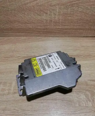 BMW 1 E81 E87 Airbag control unit/module 9122500