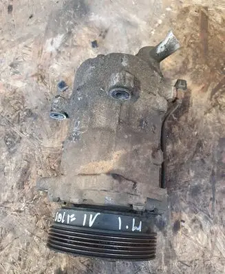 Volkswagen Golf IV Air conditioning (A/C) compressor (pump)