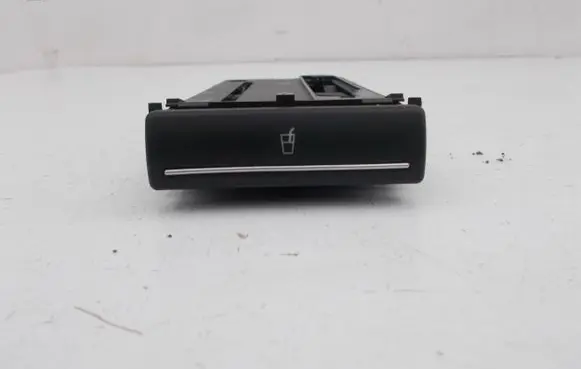Audi A3 S3 8P Cup holder 8P0862534