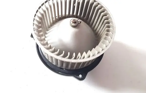 Mitsubishi Pajero Sport I Heater fan/blower 1940007161