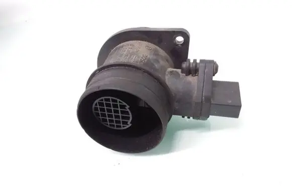 Skoda Fabia Mk1 (6Y) Mass air flow meter 038906461B 0281002531