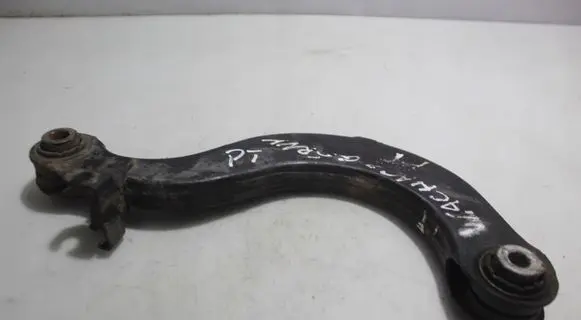 Volkswagen PASSAT B7 USA Rear control arm