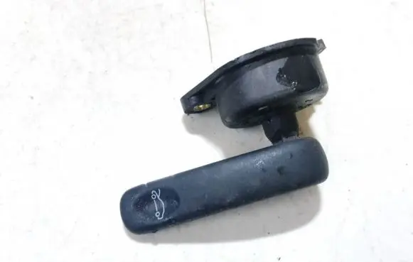 Engine bonnet (hood) release handle