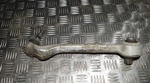 BMW 1 E81 E87 Front lower control arm/wishbone