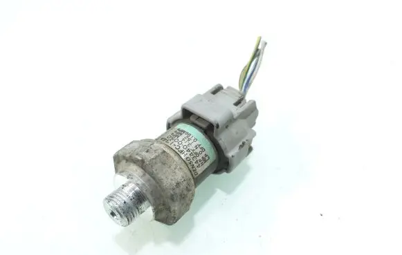 Toyota Avensis Verso Air conditioning (A/C) pressure sensor 4434400050