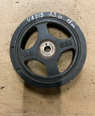 Toyota Yaris Crankshaft pulley