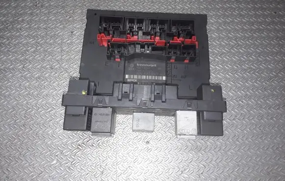 Volkswagen PASSAT B6 Comfort/convenience module 3C0937049AJ
