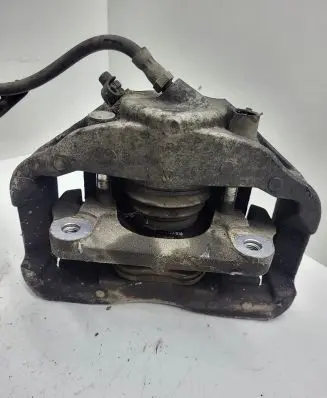 BMW 5 E60 E61 Front brake caliper 6030324