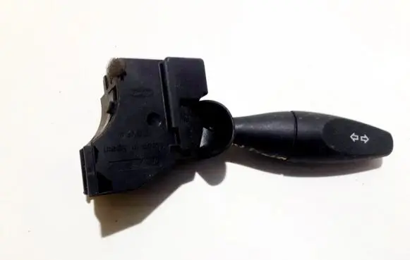 Ford Mondeo Mk III Indicator stalk 1s7t13335ae