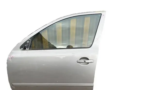 Skoda Octavia Mk2 (1Z) Front door
