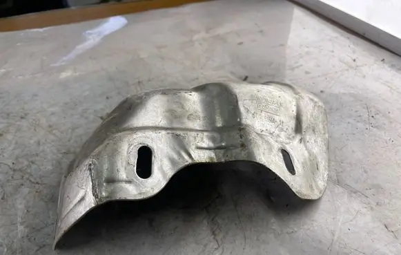 Ford Fiesta Heat shield in engine bay Am519n454la