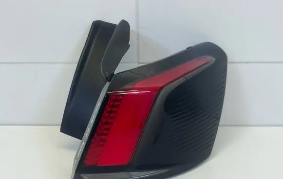 Rear/tail lights