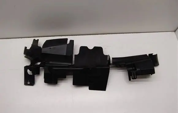 Intercooler air guide/duct channel