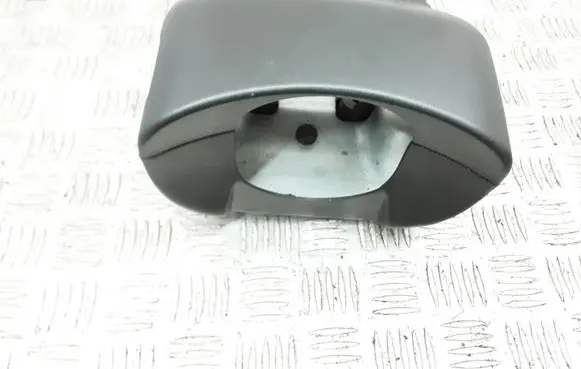 Steering wheel column trim