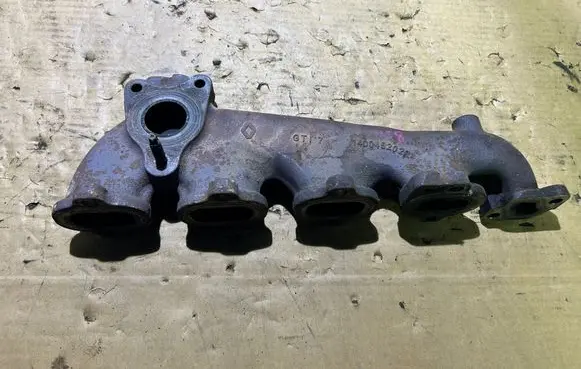 Renault Trafic III (X82) Exhaust manifold 140045202R