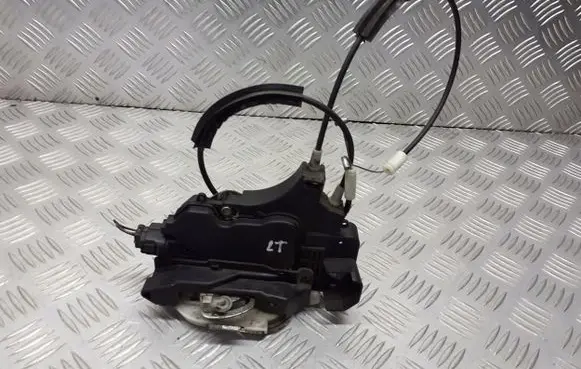 Mitsubishi Colt CZ3 Rear door lock