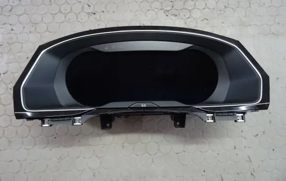 Volkswagen PASSAT B8 Speedometer (instrument cluster) 3G0920791C