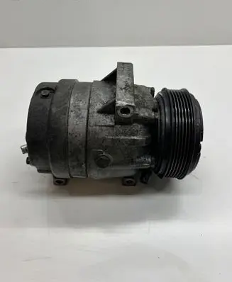 Renault Scenic I Air conditioning (A/C) compressor (pump) 7700105765 6561320