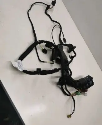 Mercedes-Benz GLC X253 C253 Front door wiring loom A2535402510 A253