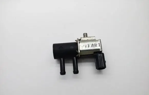 Suzuki Vitara (LY) Vacuum valve K5T48589