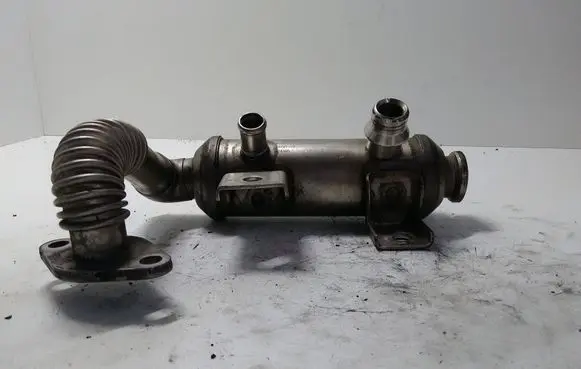 Ford Focus EGR valve cooler 4M5Q9F464B1C